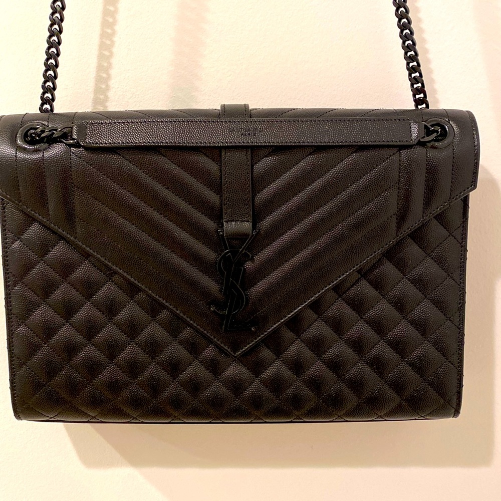 Saint Laurent medium chain begin embossed Black leather
